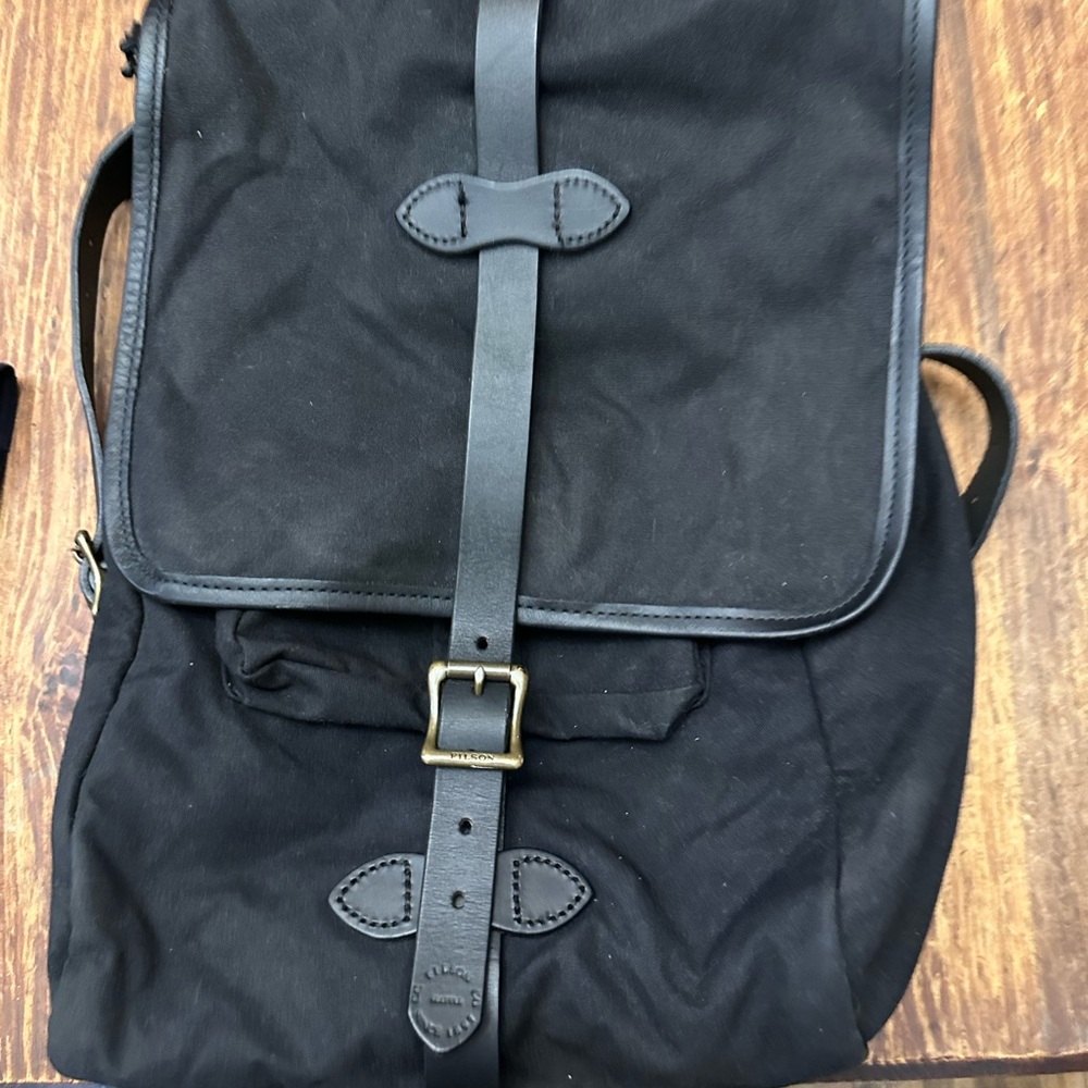 Filson pack in perfect condition.